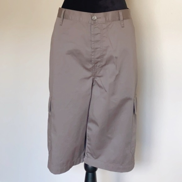 7 for all Mankind Cargo Pants - Picture 3 of 10